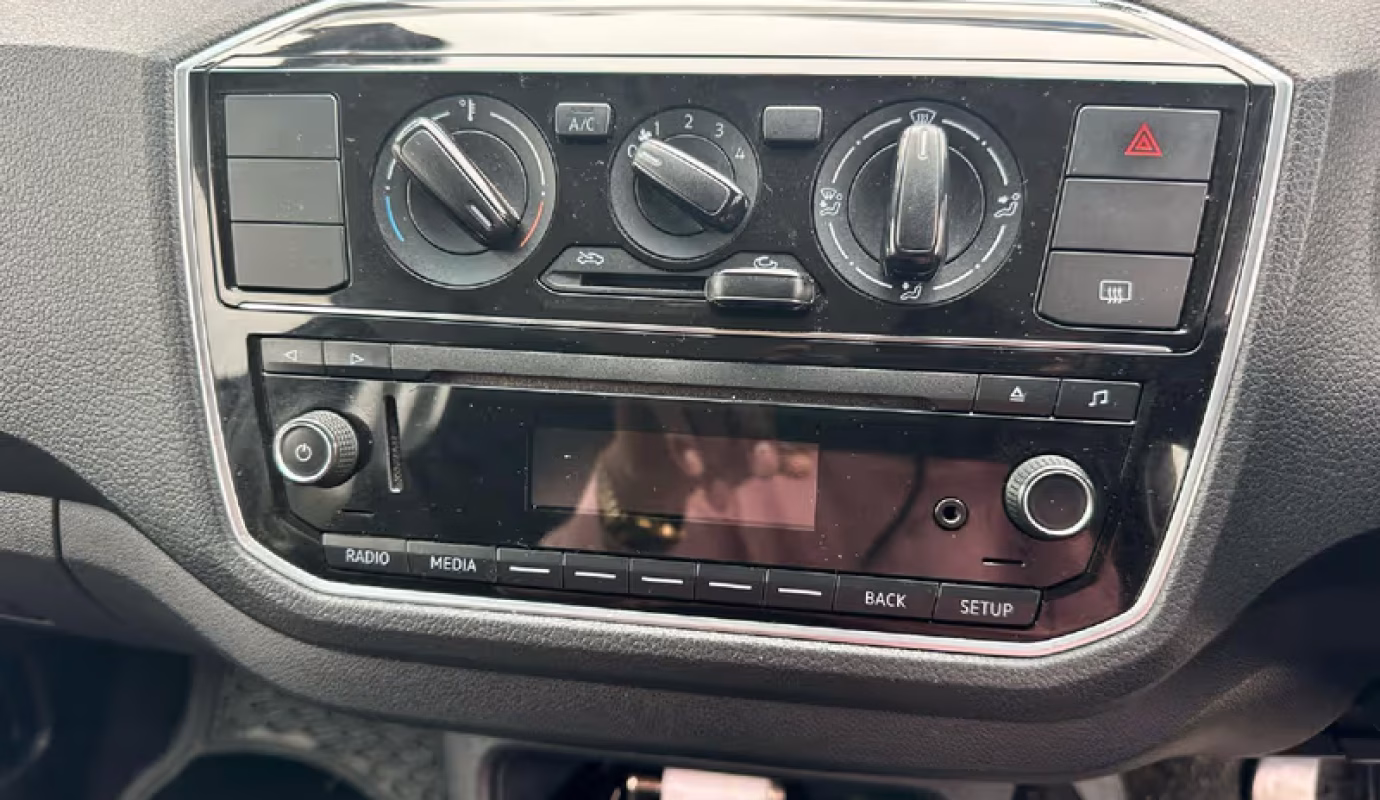 2018 Volkswagen Up Colour Up! 1.0 5-dr