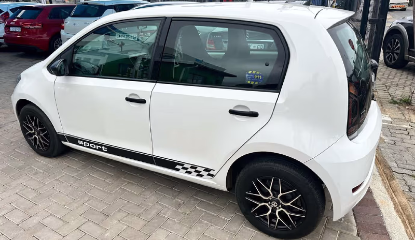 2018 Volkswagen Up Colour Up! 1.0 5-dr