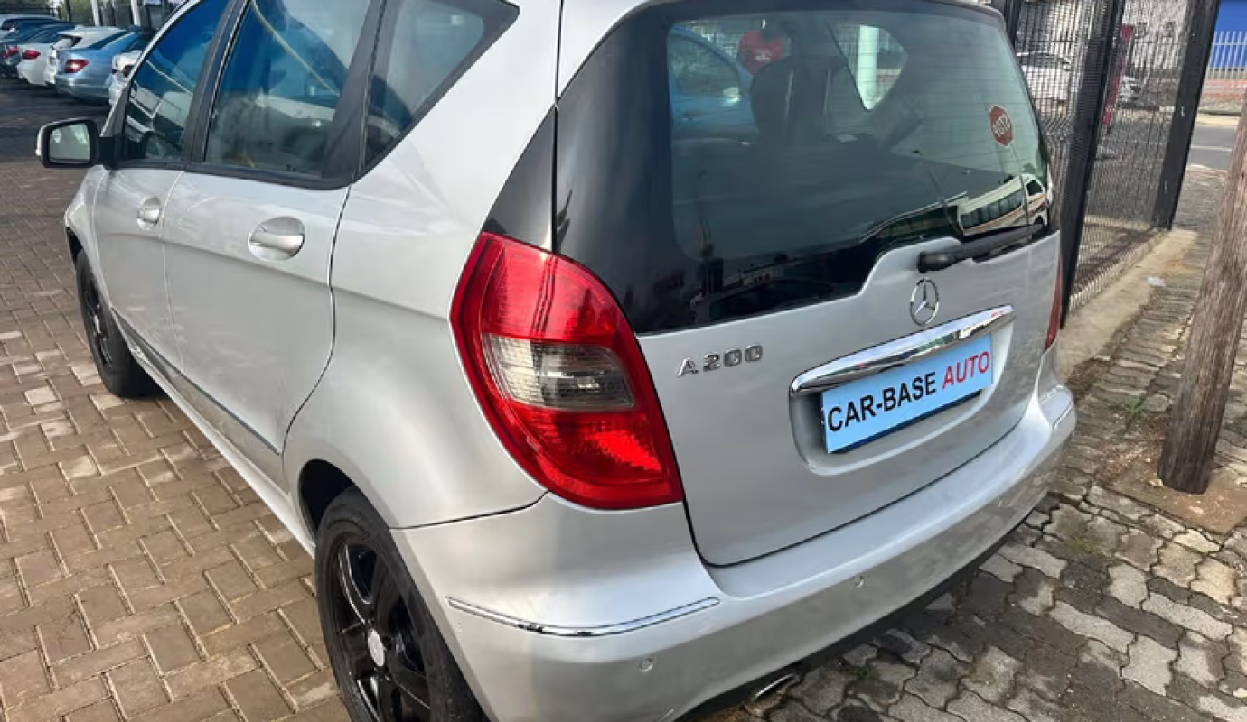 2011 Mercedes-Benz A-Class A 200 Avantgarde Auto