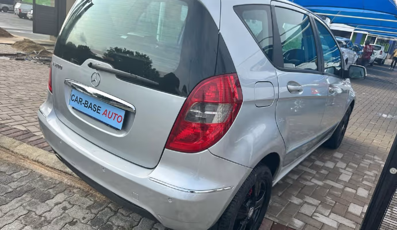 2011 Mercedes-Benz A-Class A 200 Avantgarde Auto