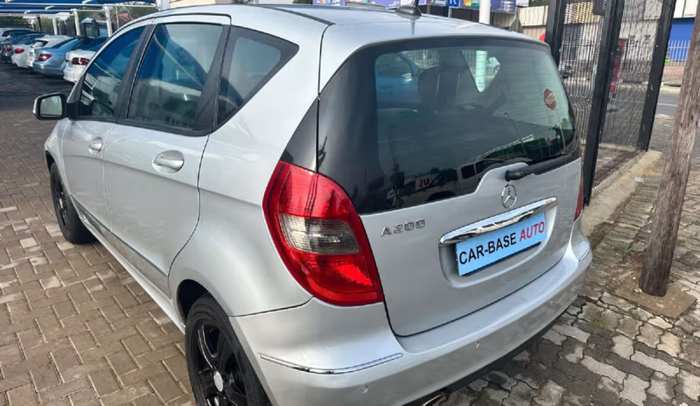 2011 Mercedes-Benz A-Class A 200 Avantgarde Auto