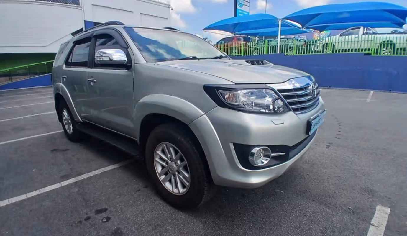 2013 Toyota Fortuner 2.5 D-4D Raised Body Auto