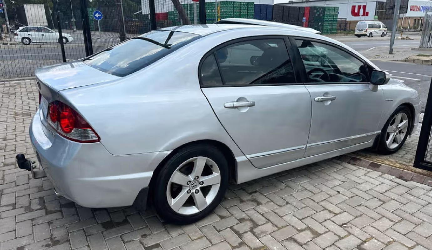 2010 Honda Civic 1.8 VXi Sedan