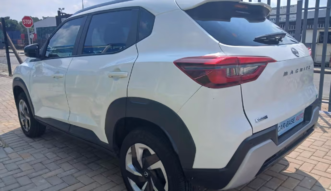 2024 Nissan Magnite 1.0 Turbo Acenta Kuro