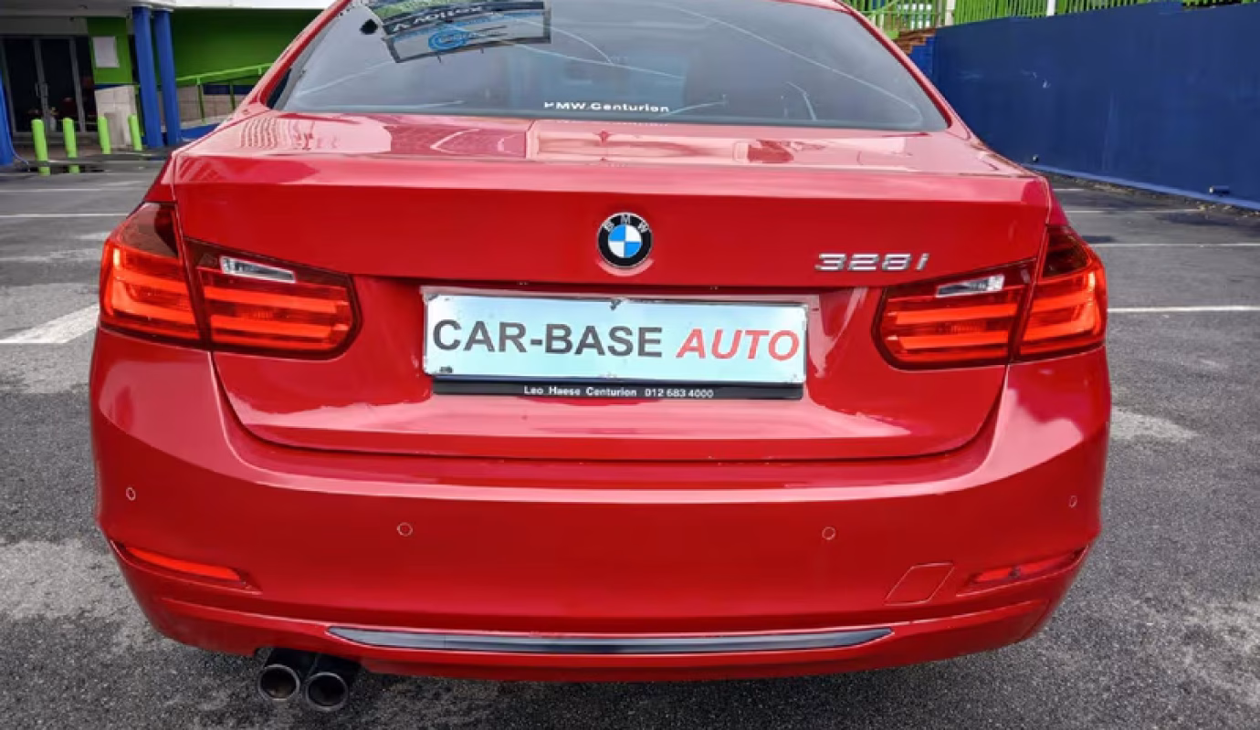 2014 BMW 3 Series 328i Sport Auto