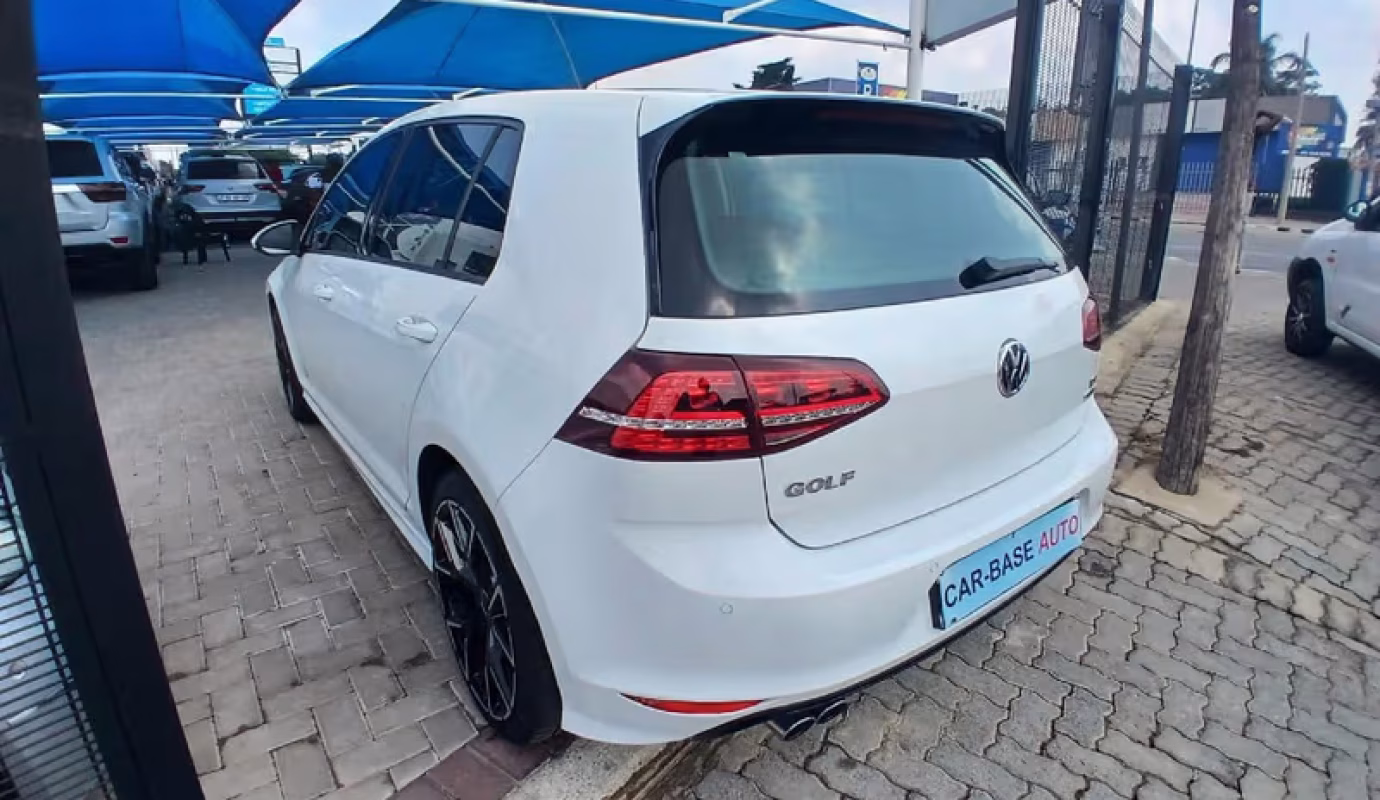 2017 Volkswagen Golf VII 2.0 TSI R Auto