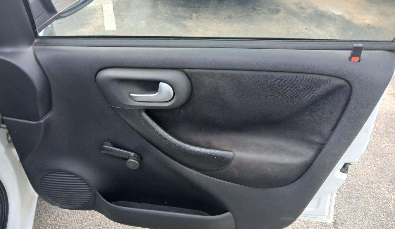 2009 Opel Corsa 1.4 Bakkie