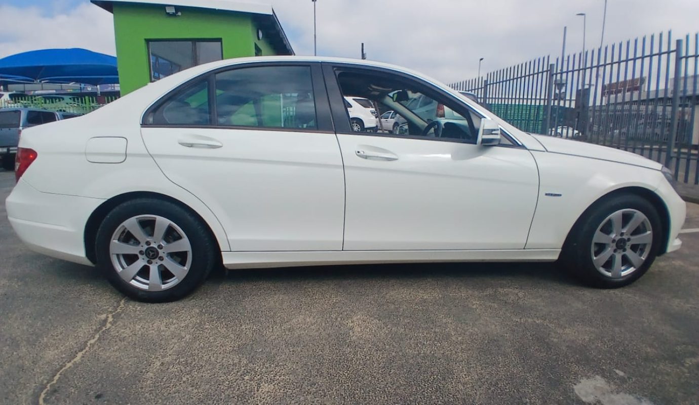 2012 Mercedes Benz C180