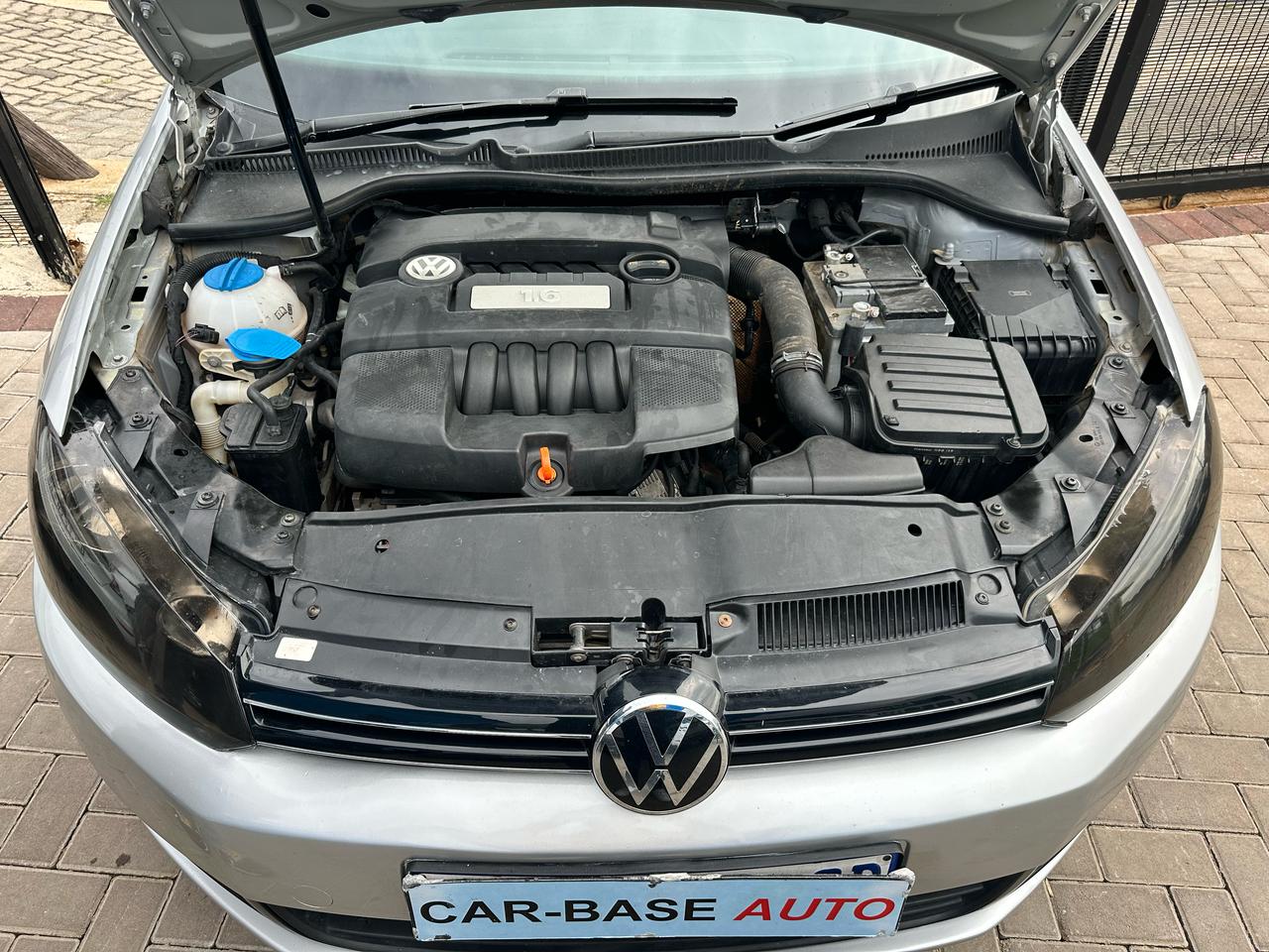 
								2012 Golf 6 1.6 full									