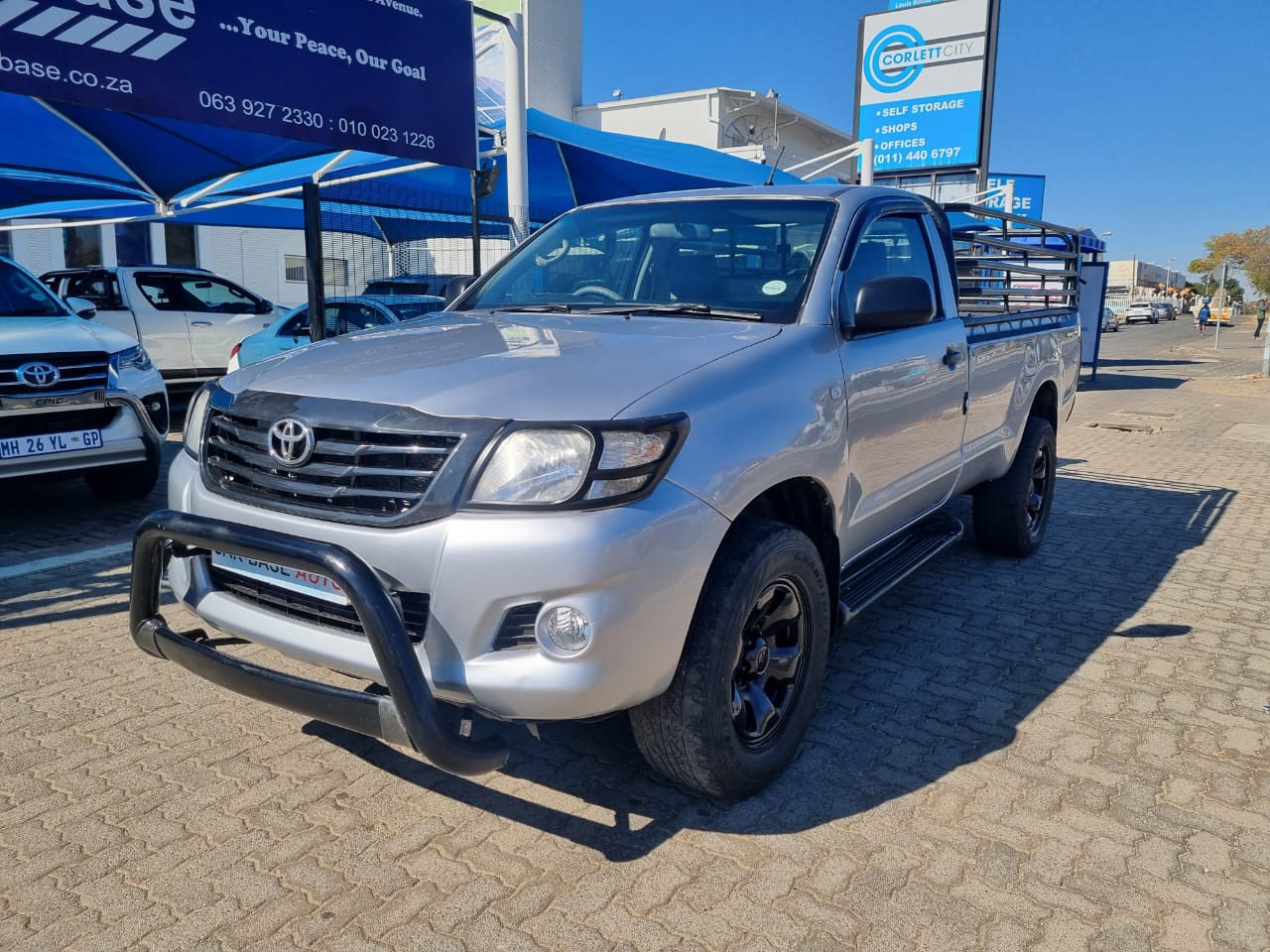 
								2015 Toyota Hilux 2.5 D-4D Single Cab for Sale – Manual Diesel full									